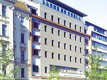 Hotel Kurfuerstendamm Am Adenauerplatz Berlin